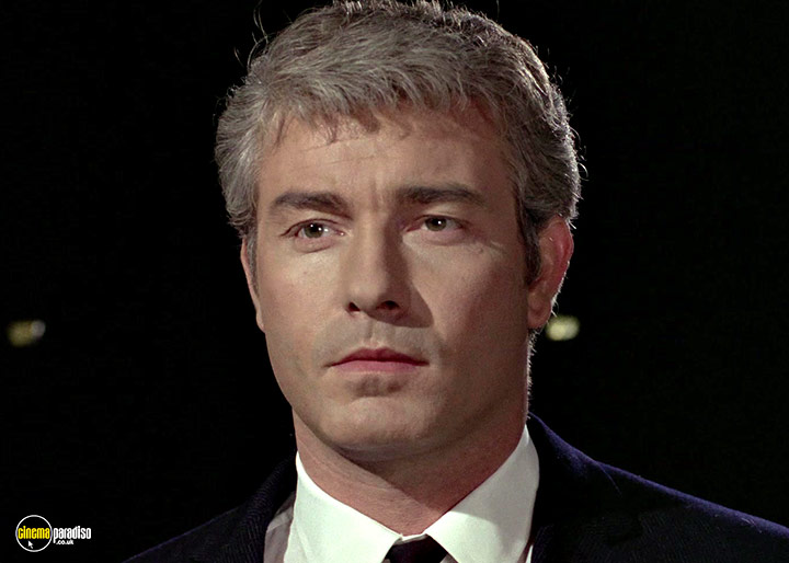 A still #15 from Man in a Suitcase: Series (1968)