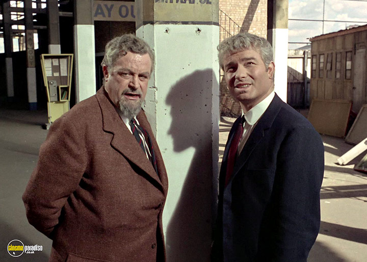 A still #13 from Man in a Suitcase: Series (1968)