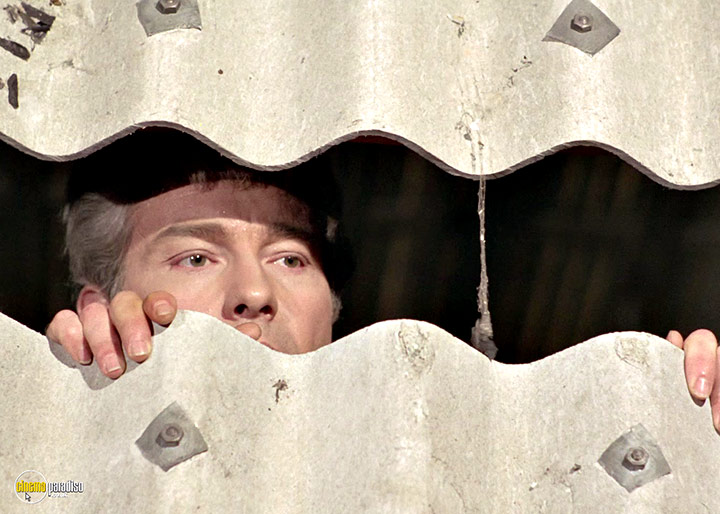 A still #43 from Man in a Suitcase: Series (1968)