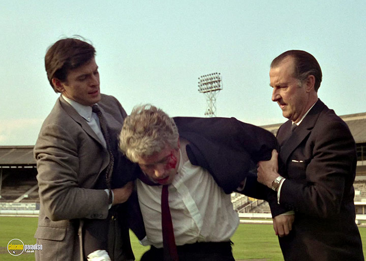 A still #52 from Man in a Suitcase: Series (1968)