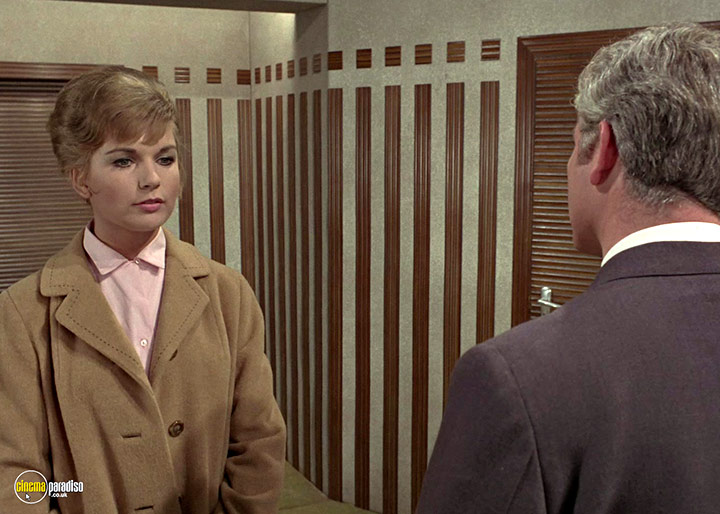 A still #56 from Man in a Suitcase: Series (1968)