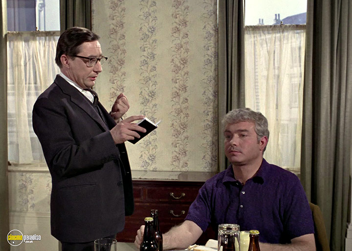 A still #59 from Man in a Suitcase: Series (1968)