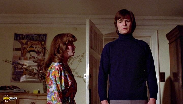 A still #31 from Prey (1977)