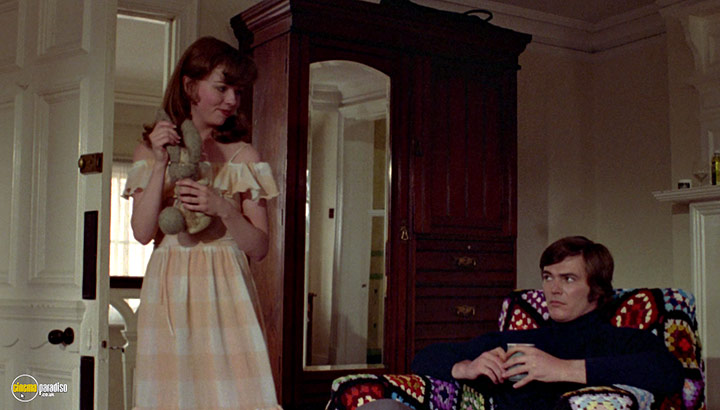 A still #40 from Prey (1977)