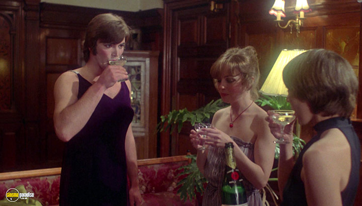A still #50 from Prey (1977)