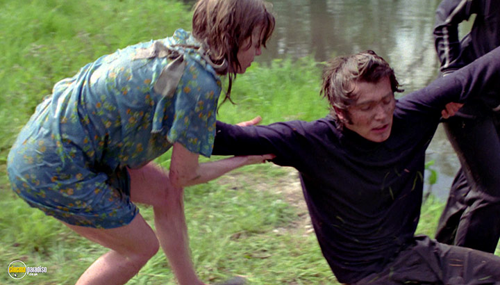 A still #70 from Prey (1977)