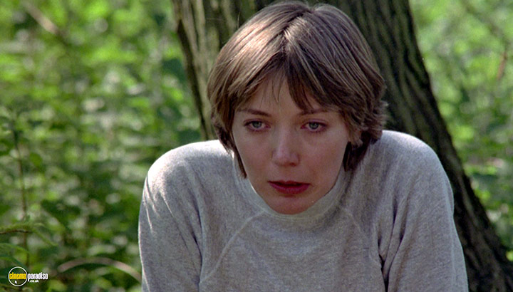 A still #81 from Prey (1977)