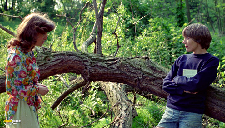 A still #95 from Prey (1977)