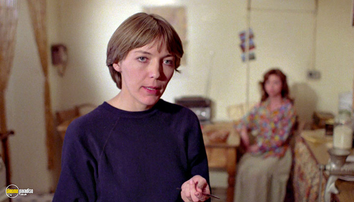 A still #101 from Prey (1977)