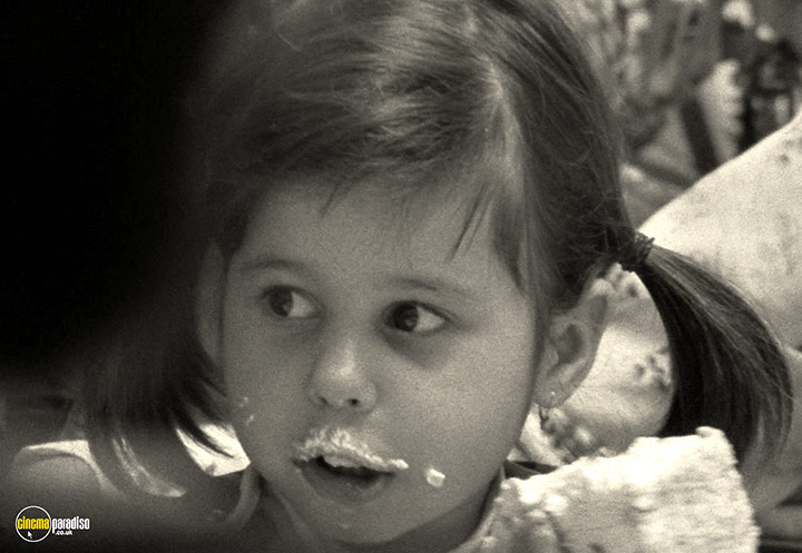 A still #6 from Family Nest (1979)