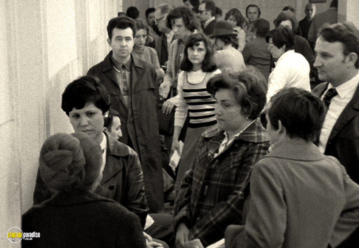 A still #21 from Family Nest (1979)