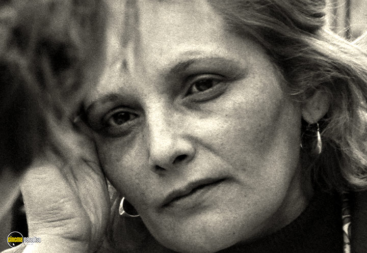 A still #9 from Family Nest (1979)