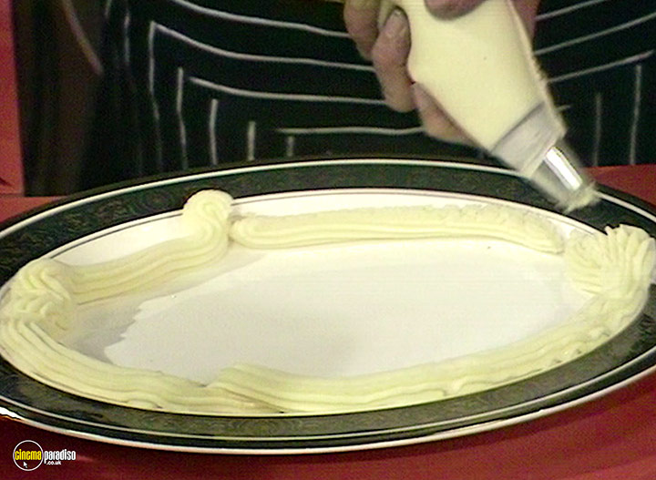 A still #18 from Cooking Price-Wise (1971)