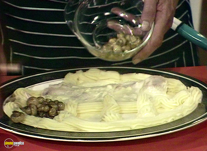 A still #31 from Cooking Price-Wise (1971)