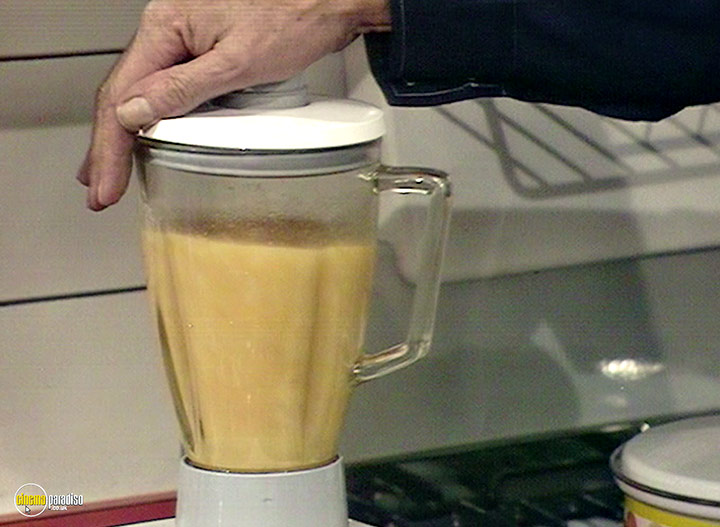 A still #37 from Cooking Price-Wise (1971)