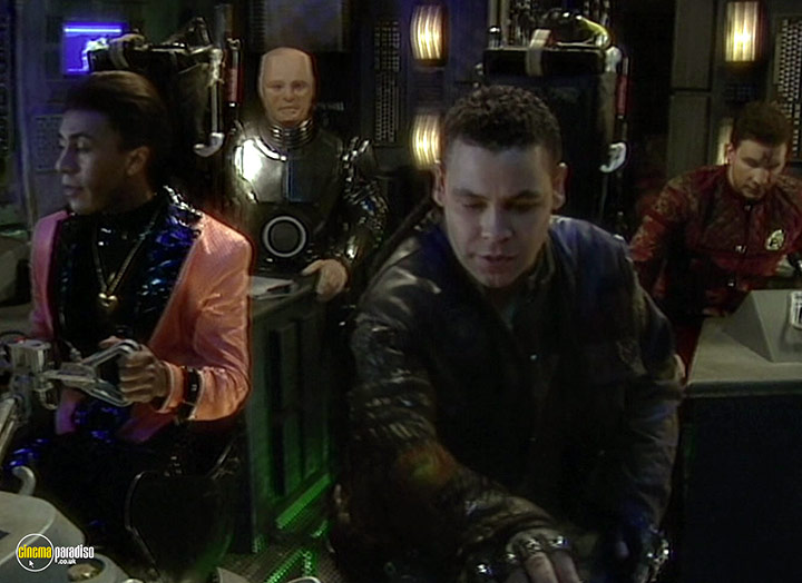 A still #34 from Red Dwarf: Series 6 (1993)