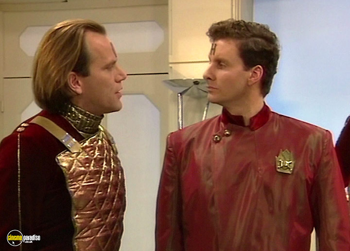 A still #38 from Red Dwarf: Series 5 (1992)