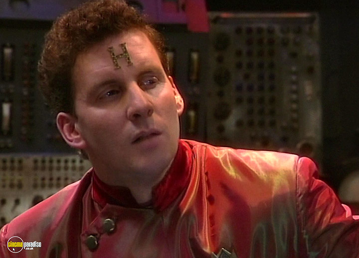 A still #51 from Red Dwarf: Series 5 (1992)