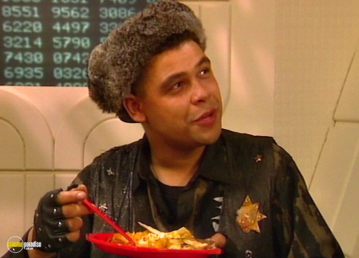 A still #54 from Red Dwarf: Series 5 (1992)