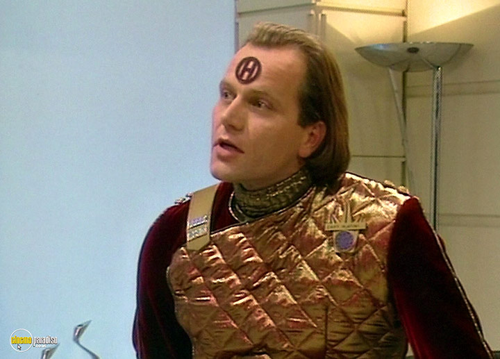 A still #70 from Red Dwarf: Series 5 (1992)