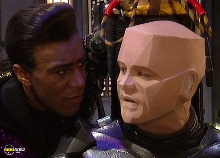 A still #78 from Red Dwarf: Series 5 (1992)