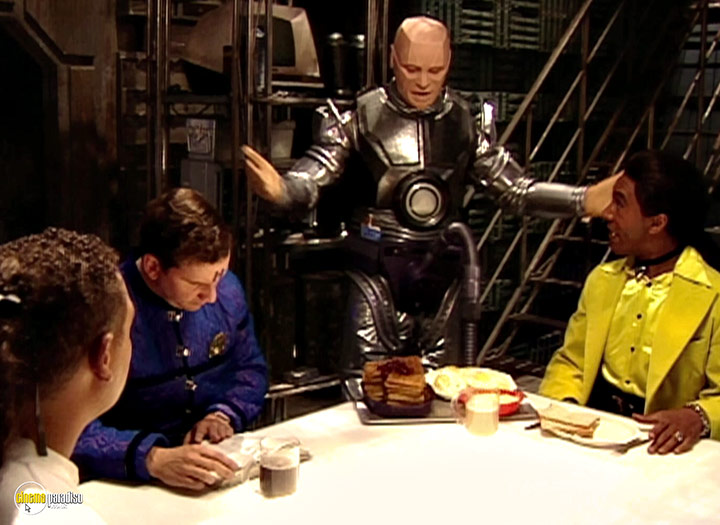 A still #30 from Red Dwarf: Series 7 (1997)