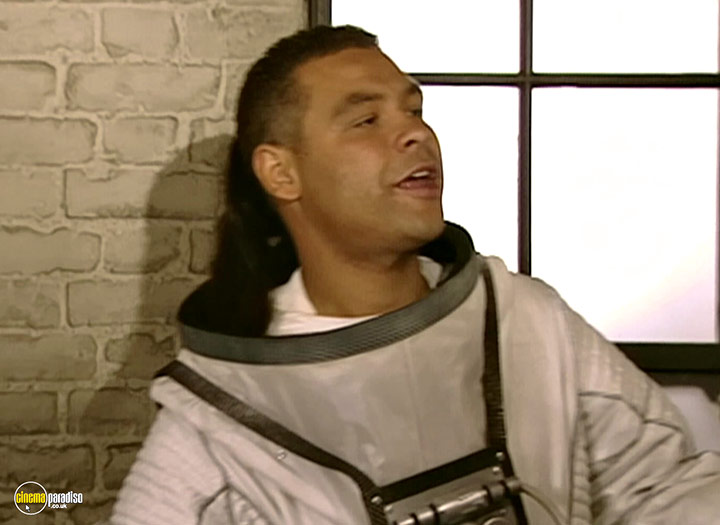A still #24 from Red Dwarf: Series 7 (1997)