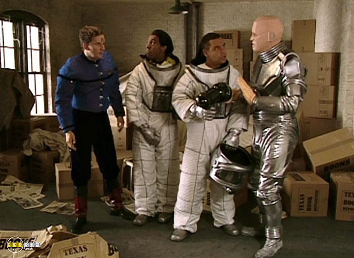 A still #44 from Red Dwarf: Series 7 (1997)