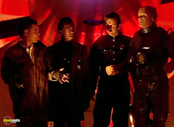 A still #93 from Red Dwarf: Series 7 (1997)