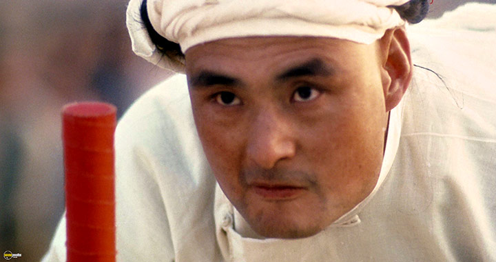 A still #8 from The Legend (1993)