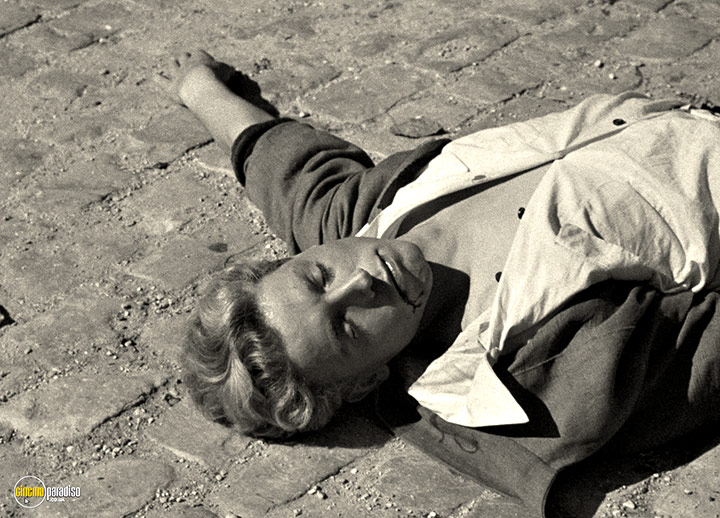 A still #115 from Orphee (1950)