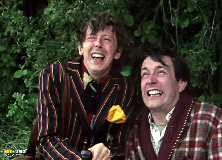 A still #34 from The Hitchhiker's Guide to the Galaxy: Series (1981)
