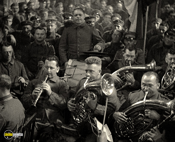A still #17 from Westfront 1918 (1930)