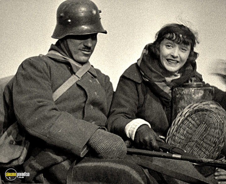 A still #10 from Westfront 1918 (1930)