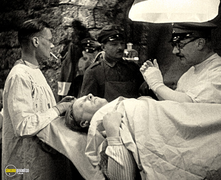 A still #60 from Westfront 1918 (1930)
