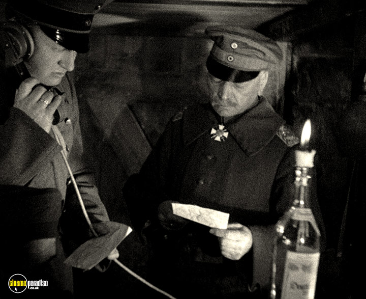A still #15 from Westfront 1918 (1930)