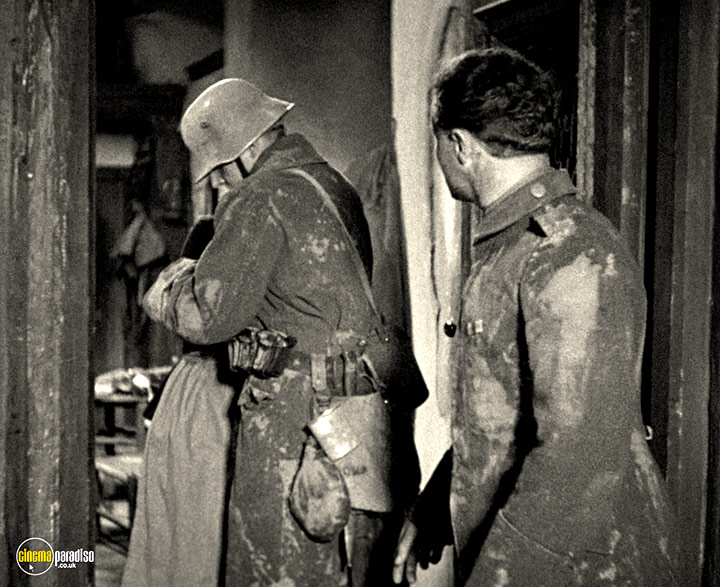 A still #67 from Westfront 1918 (1930)