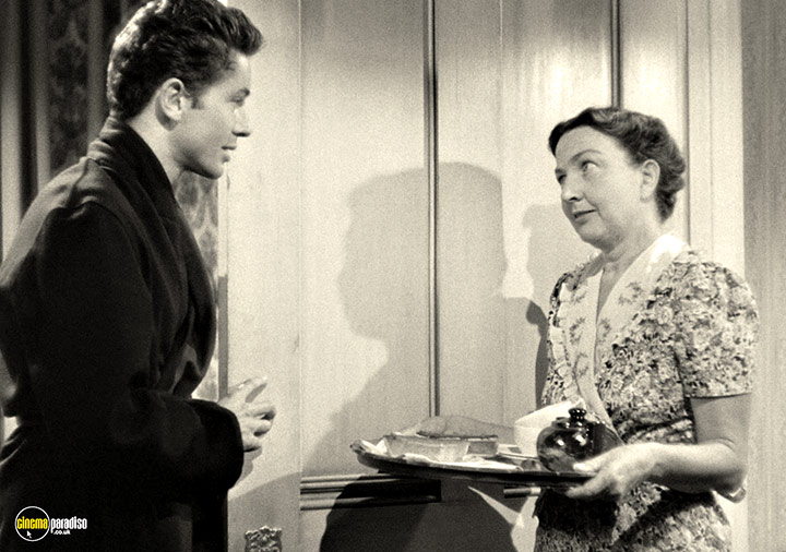 A still #68 from They Live by Night (1948)