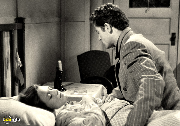 A still #77 from They Live by Night (1948)