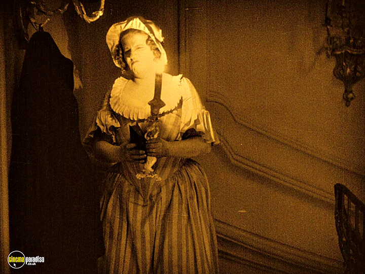 A still #13 from Tartuffe (1925)