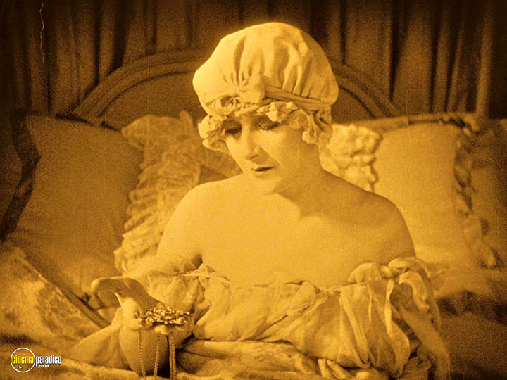A still #7 from Tartuffe (1925)