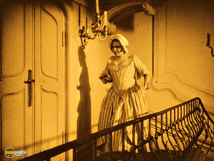 A still #35 from Tartuffe (1925)
