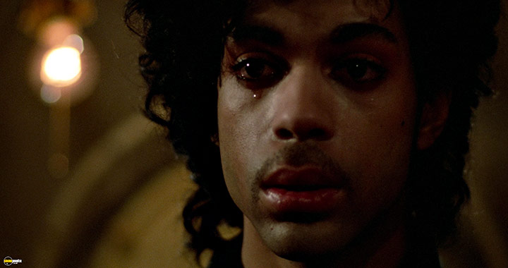 A still #44 from Prince: Purple Rain (1984)