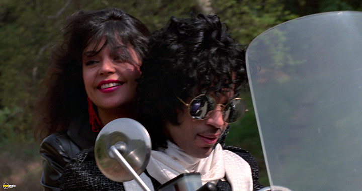 A still #8 from Prince: Purple Rain (1984)