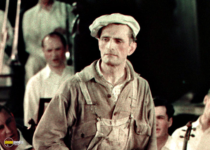 A still #30 from King of Jazz (1930)