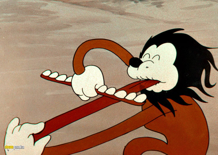 A still #35 from King of Jazz (1930)