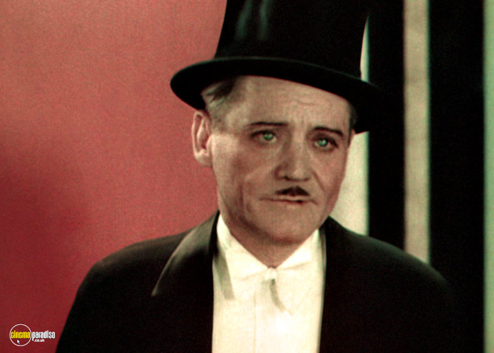 A still #19 from King of Jazz (1930)