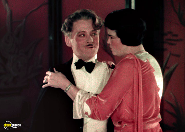 A still #122 from King of Jazz (1930)