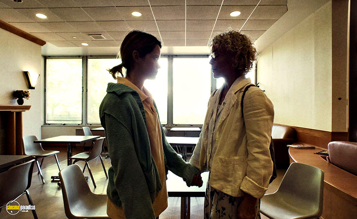 A still #36 from Unsane (2018)