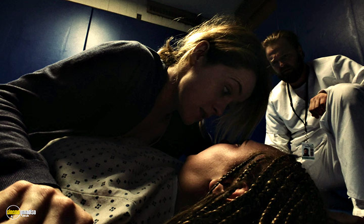 A still #73 from Unsane (2018)